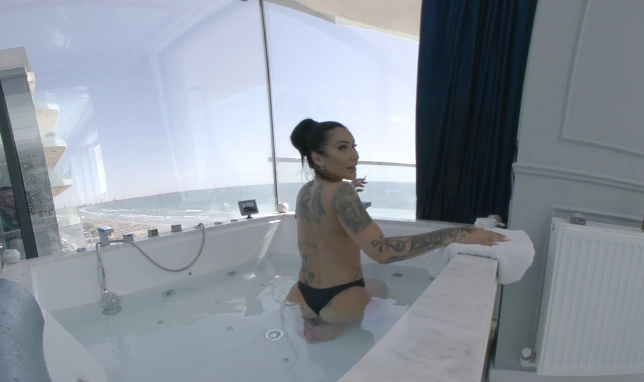 Mistress Kennya – BDSM Vacation Fantasy Episode 7 Bath Time