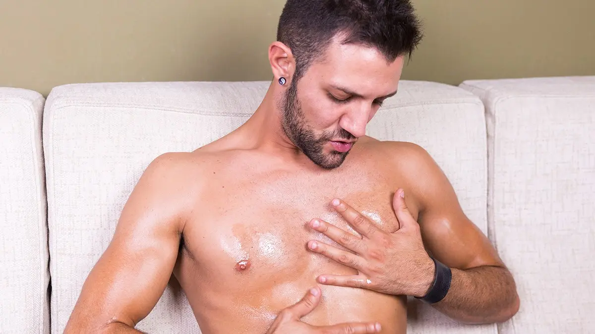 [Gay] Shake it up! Living room