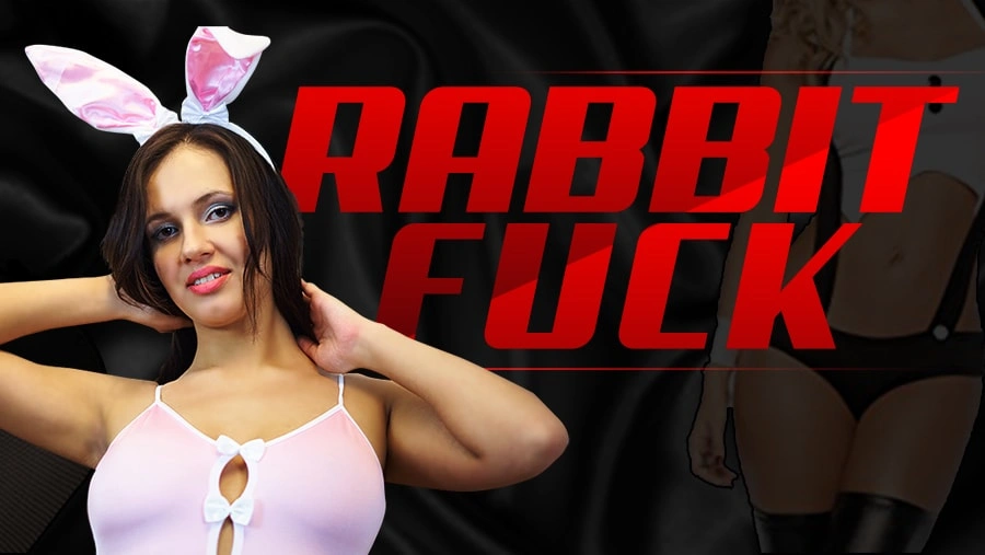 Rabbit Fuck – Hot Babe in Bunny Costume