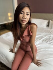 29yo Posh Asian Saleslady Loves Needs Attention And Dick